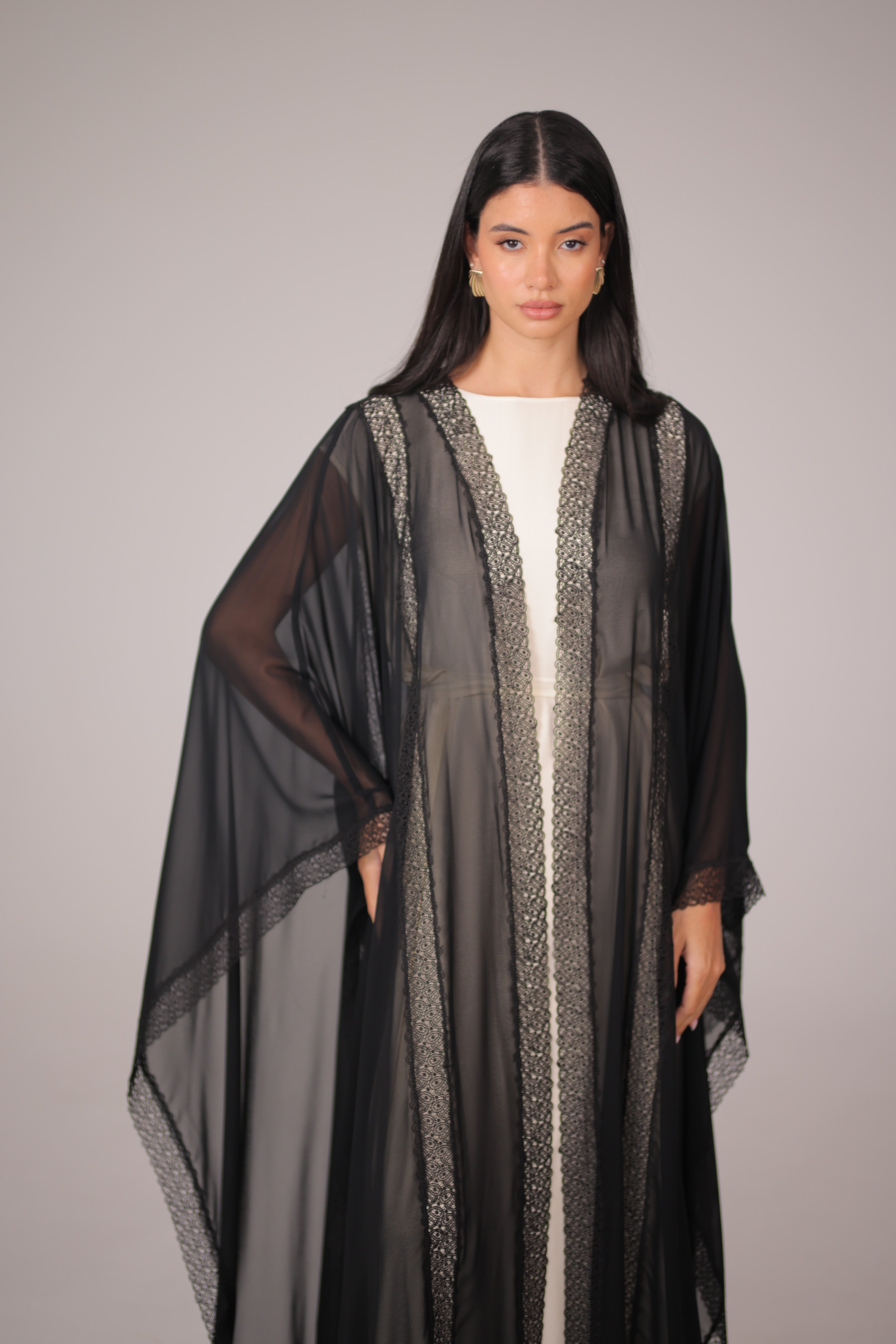 LAMA ABAYA CAPE|Black