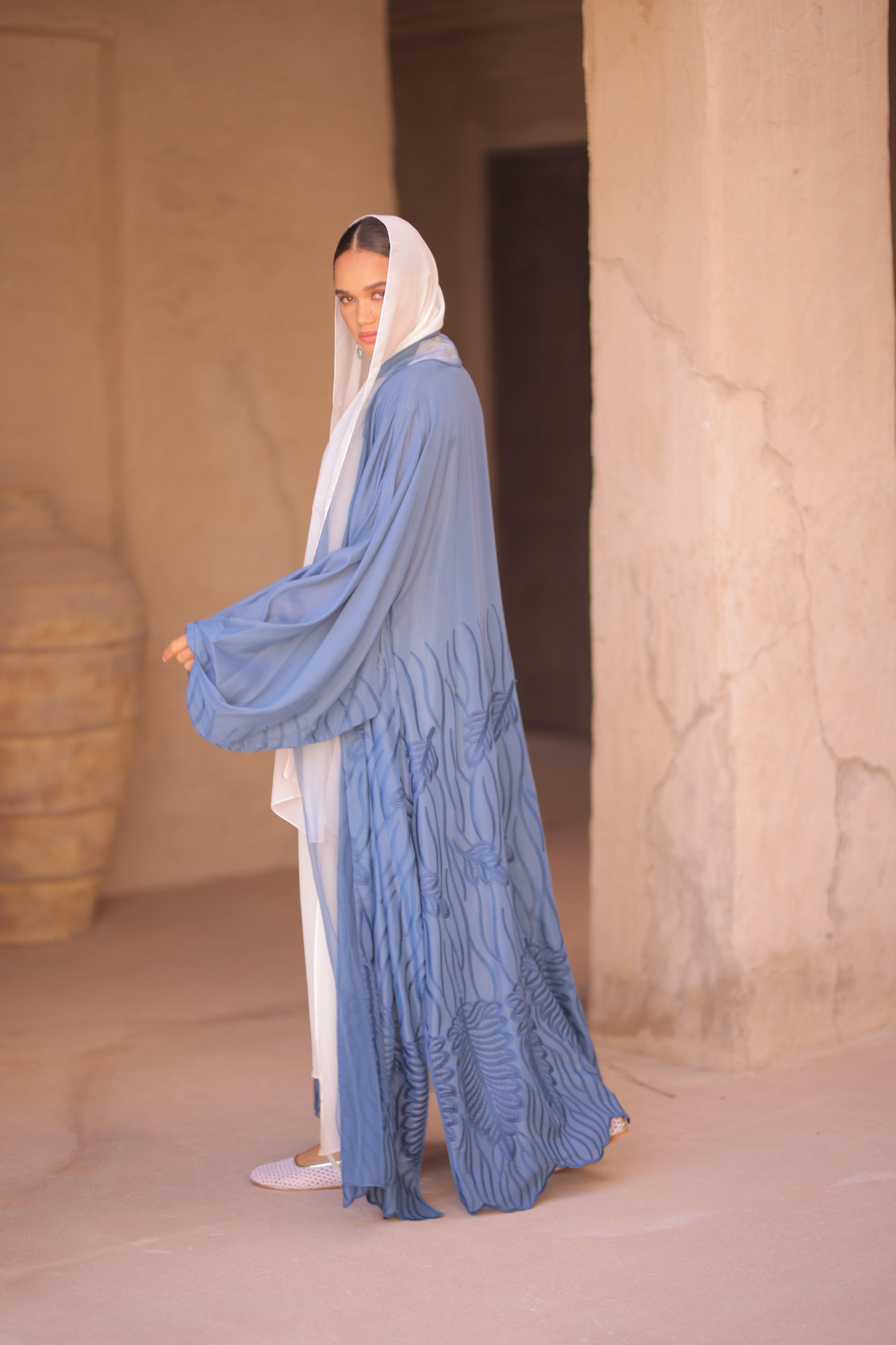 ZAHRA ABAYA| BLUE